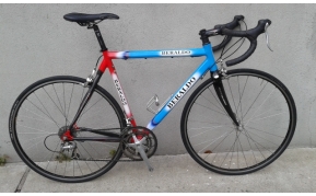 Beraldo alu-carbon országúti kerékpár használt 56-54cm