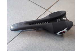 Prologo Nago Evo TIROX nyereg