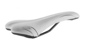 Selle Montegrappa Bora nyereg