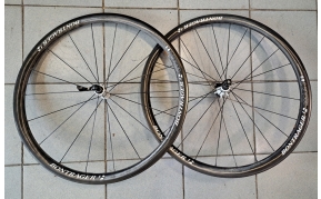 Bontrager Aeolus 3 carbon országúti kerékszett használt