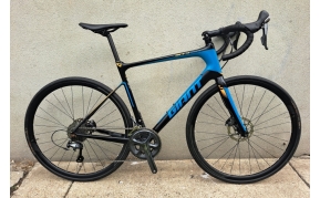 Giant DEFY PRO1 carbon országúti kerékpár használt M/L