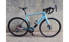 Wilier Triestina Cento1 Hybrid carbon disc e-bike kerékpár használt L-es